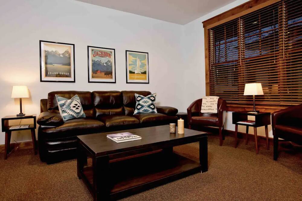 Photo of Livingroom in Jackson