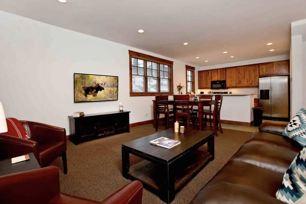 Photo of Livingroom in Jackson