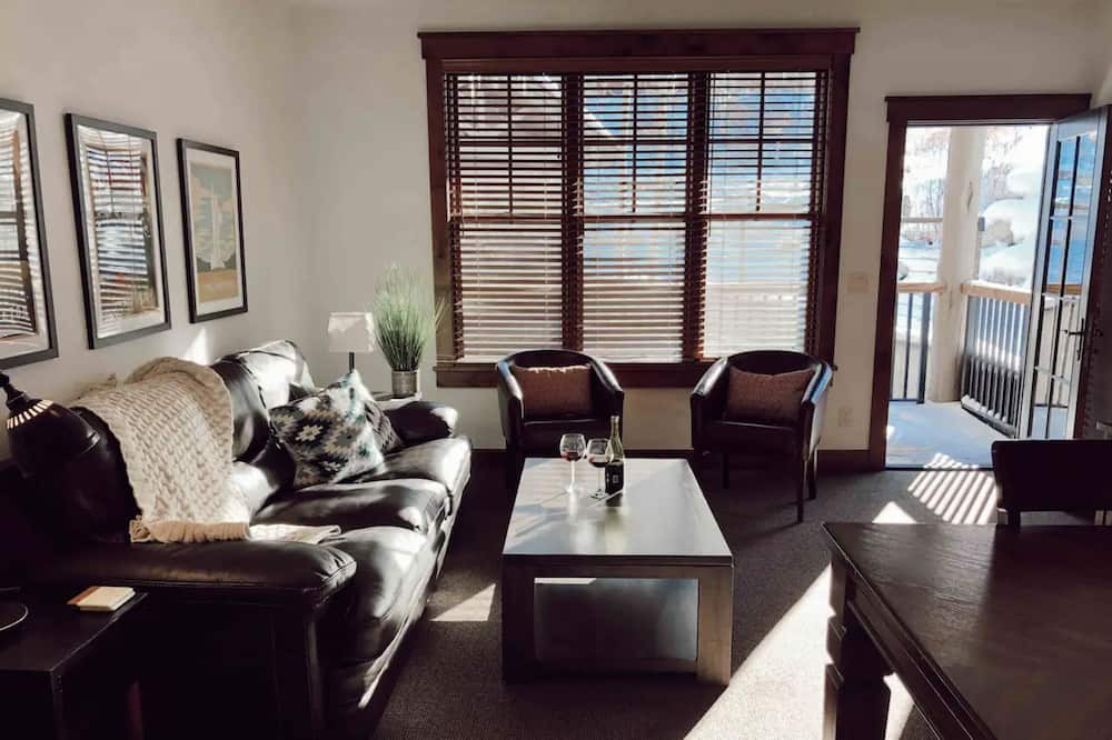 Photo of Livingroom in Jackson