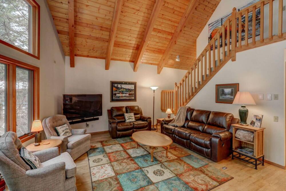 Photo of Livingroom in McCall