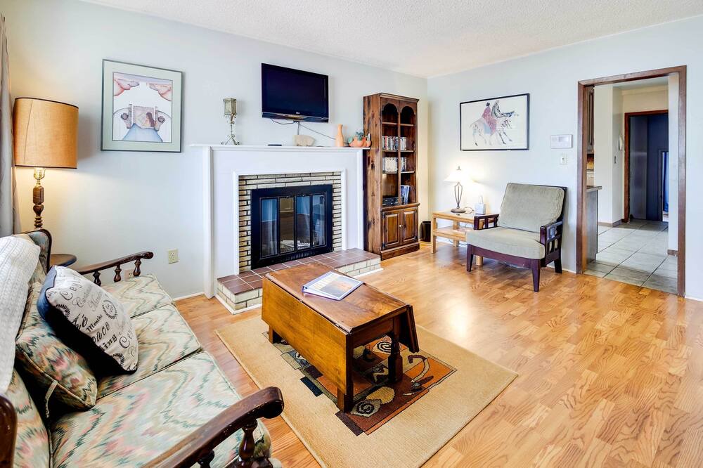 Photo of Livingroom in Torrington
