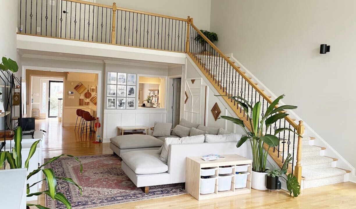 Photo of Livingroom in Providence Plantation