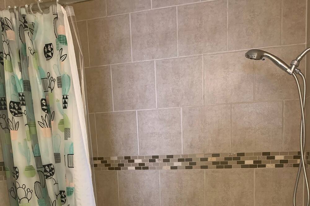 Photo of Bathroom in George Bush Park/Eldridge