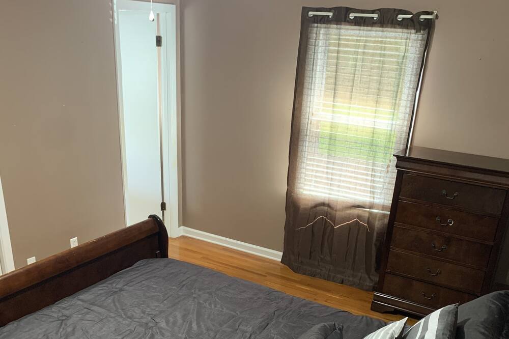 Photo of Bedroom in Osceola