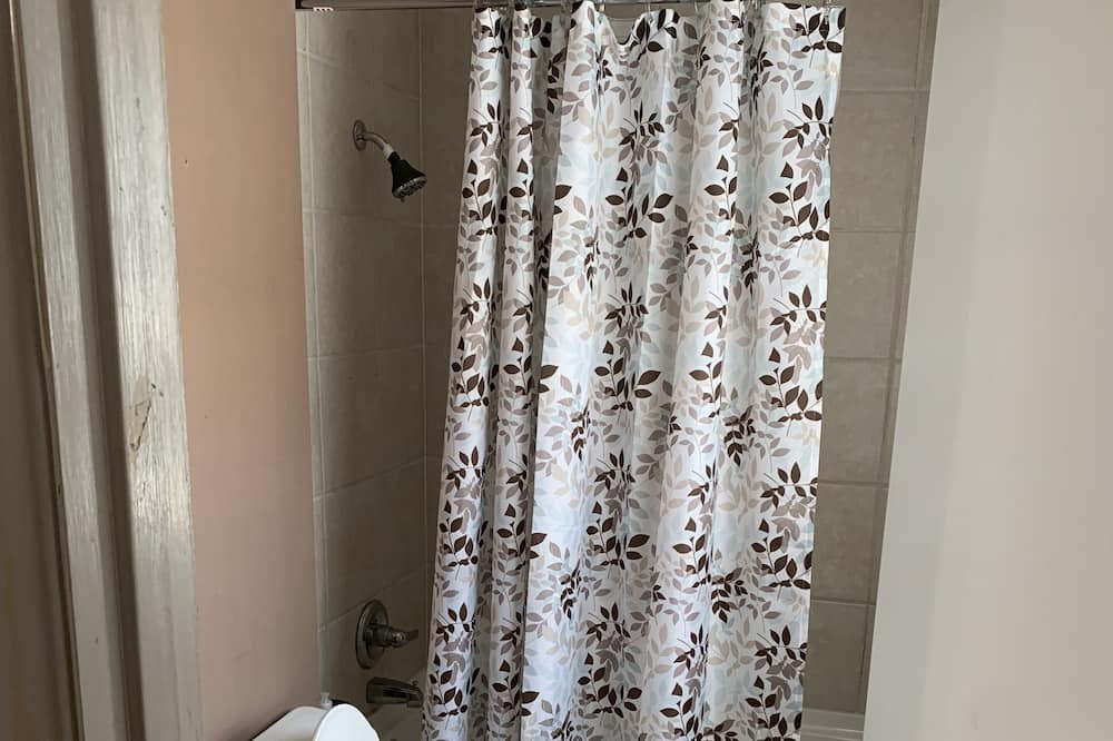 Photo of Bathroom in Osceola