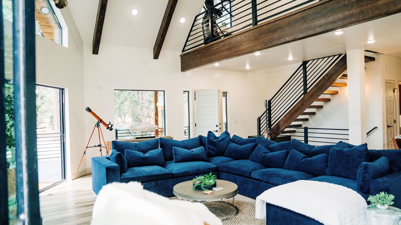 Photo of Livingroom in Duck Creek Village