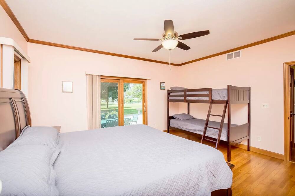 Photo of Bedroom in Houston