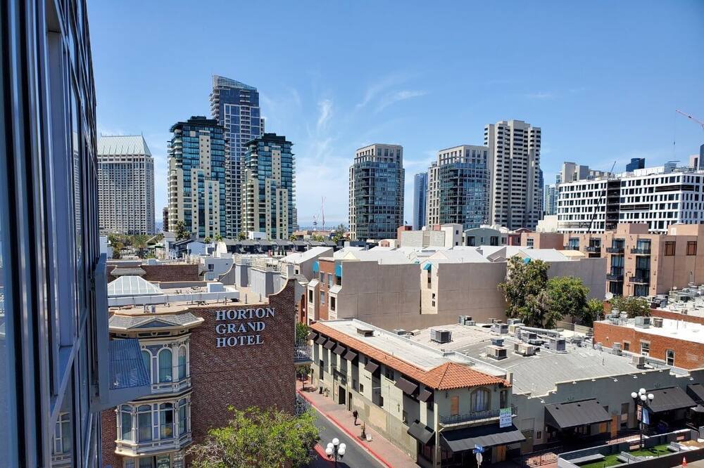 Photo of Outdoor in Pacific Terrace