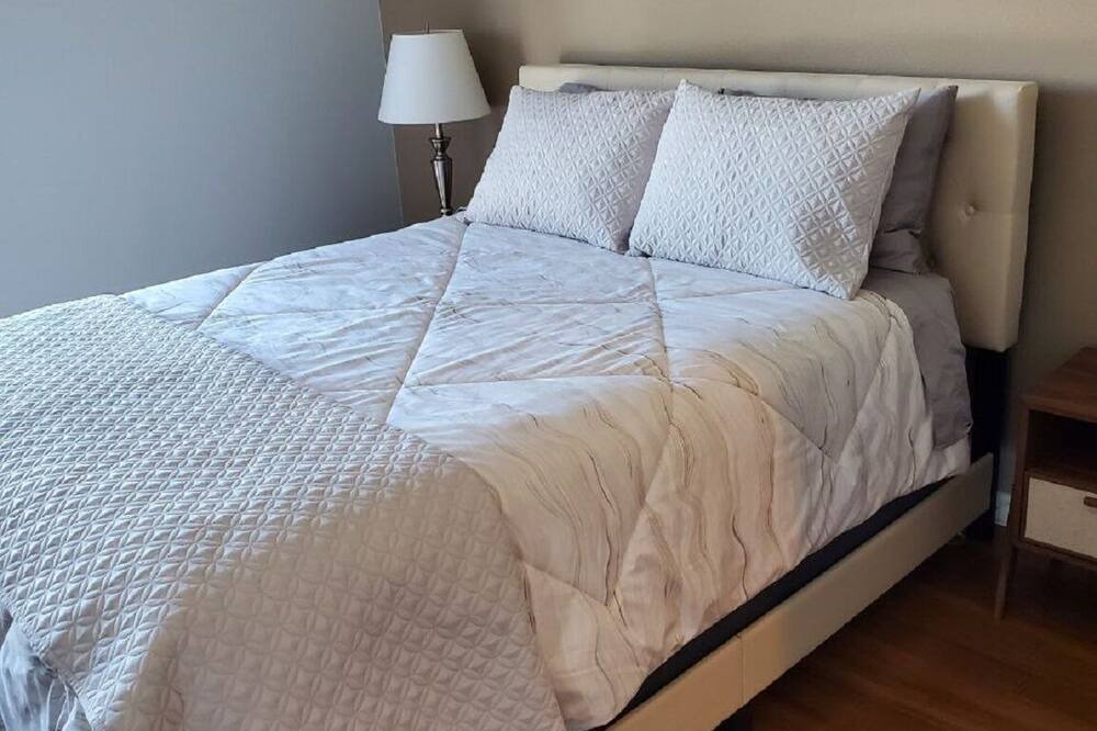 Photo of Bedroom in Pacific Terrace