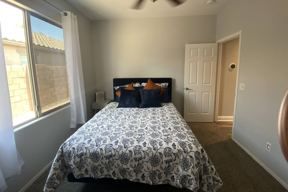 Photo of Bedroom in Power Ranch