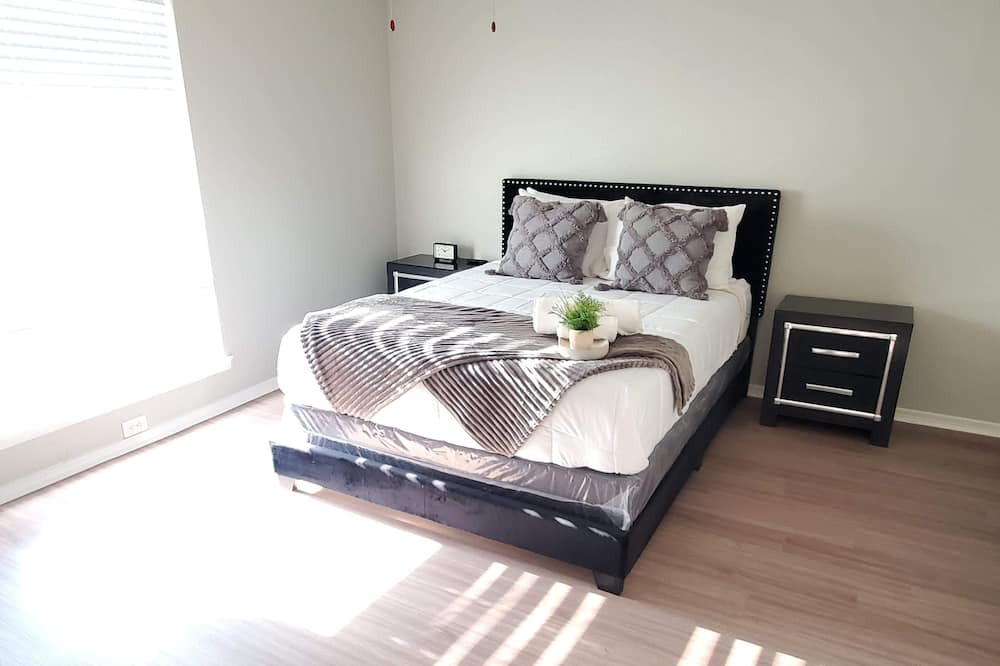 Photo of Bedroom in Brookhollow