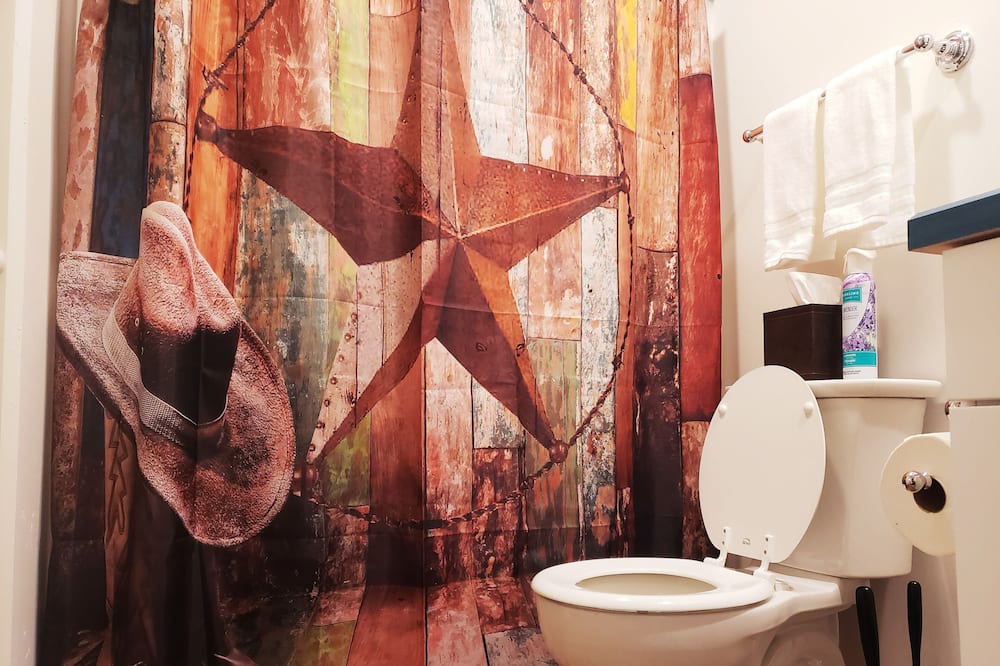 Photo of Bathroom in Darby