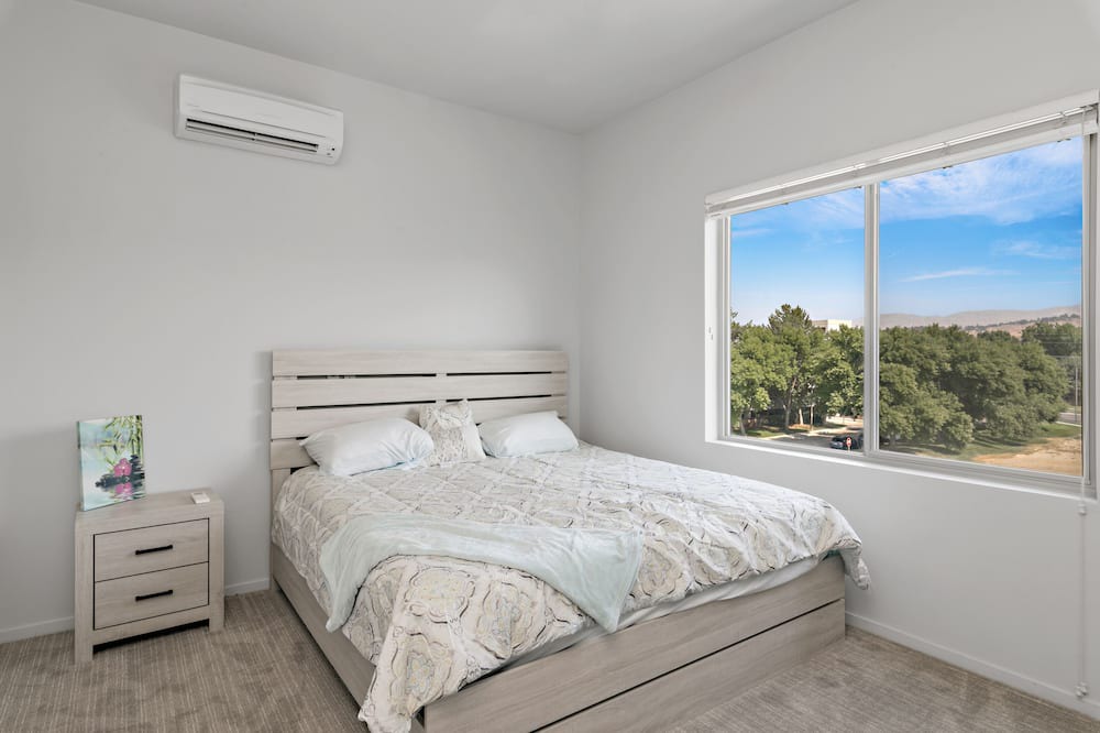 Photo of Bedroom in Southeast Boise