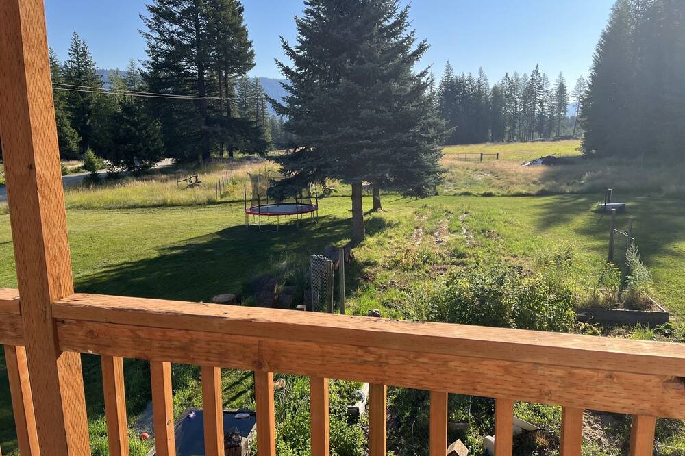 Photo of Patio Balcony in Sagle