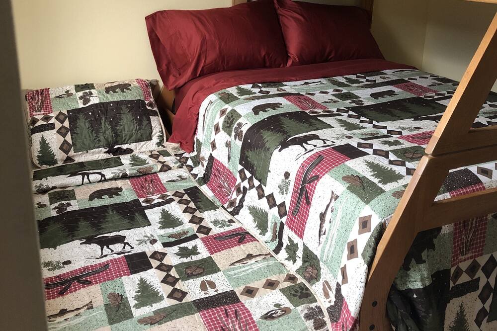 Photo of Bedroom in Star Valley Ranch