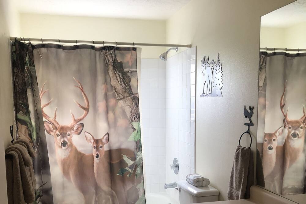 Photo of Bathroom in Star Valley Ranch