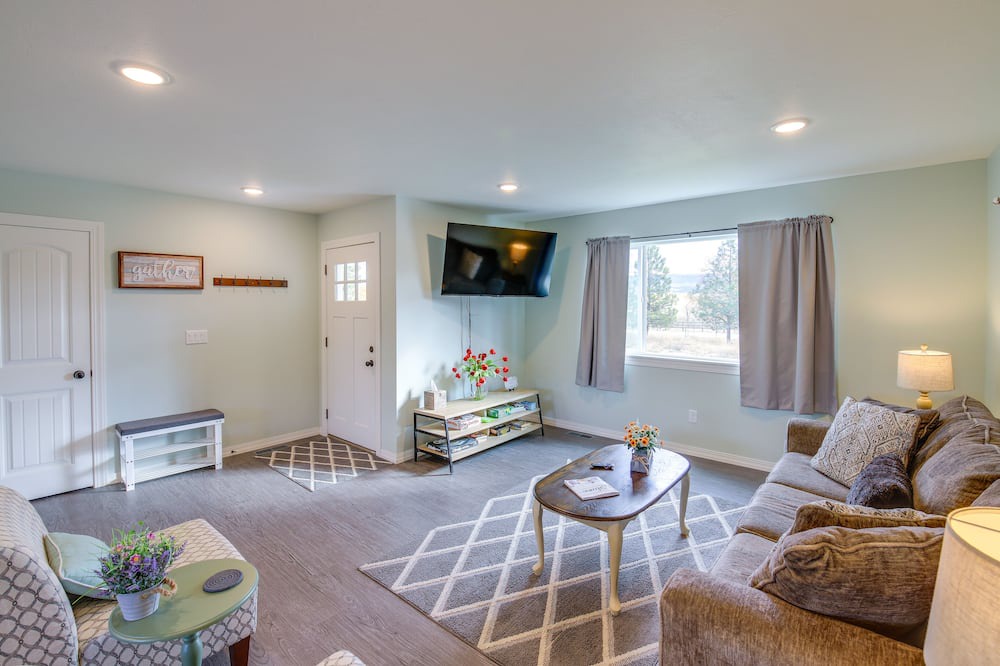 Photo of Livingroom in Grantsdale