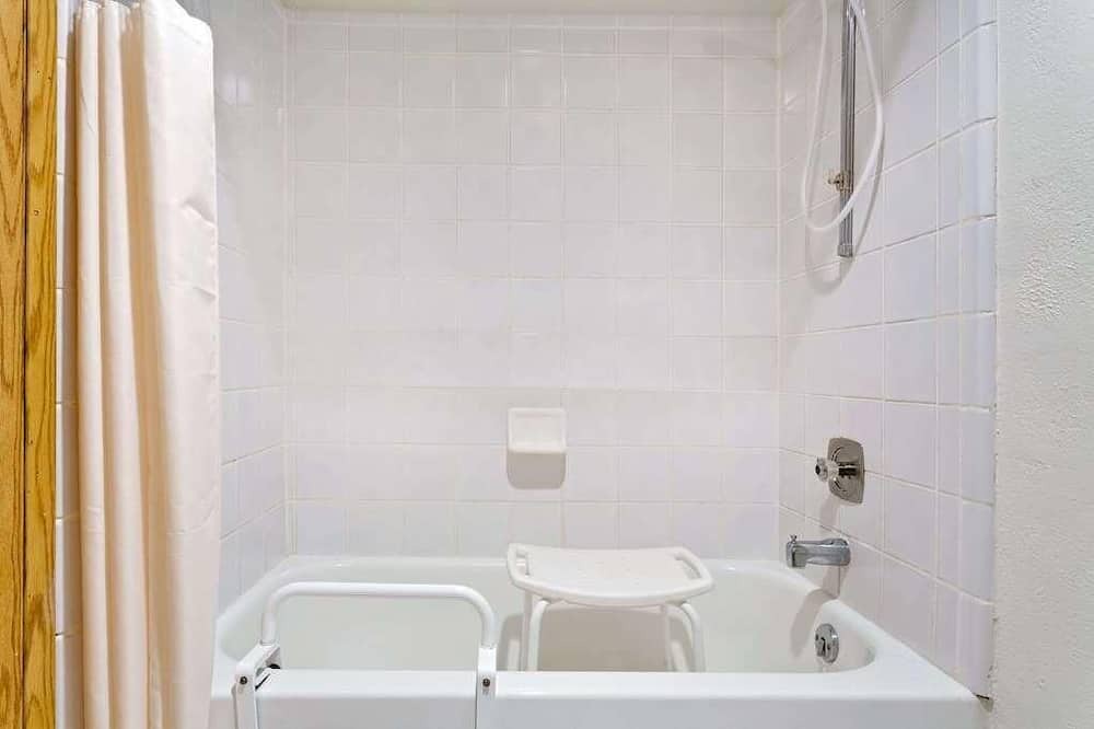 Photo of Bathroom in Evanston