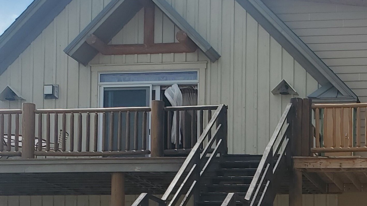 Photo of Others in Cameron