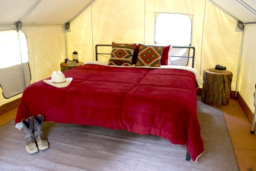 Photo of Bedroom in Trego