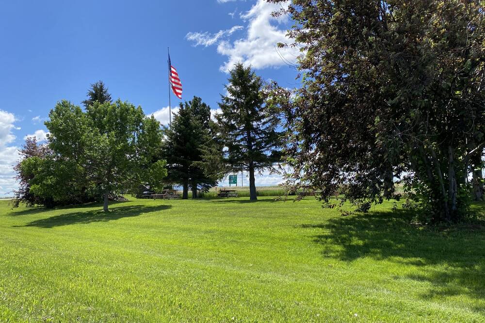Photo of Outdoor in Beulah