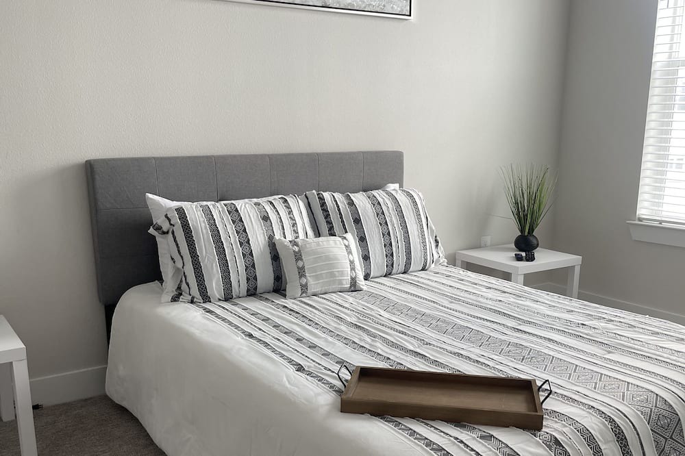 Photo of Bedroom in Cityplace