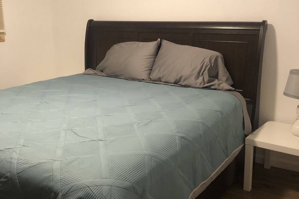 Photo of Bedroom in Clark Fork