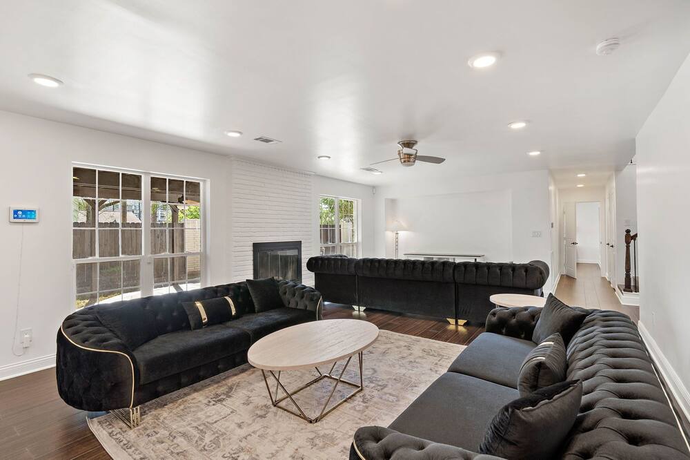 Photo of Livingroom in Briarforest