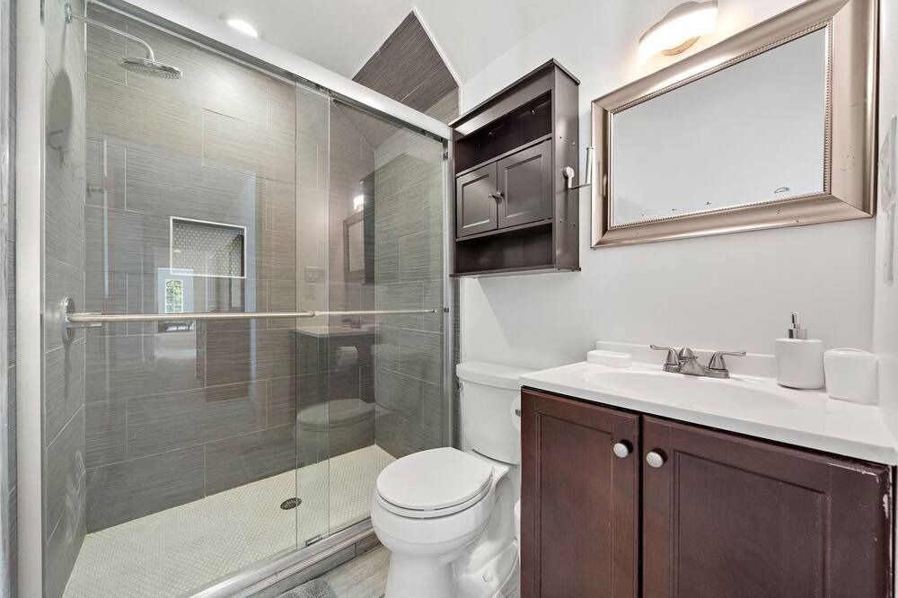 Photo of Bathroom in Briarforest