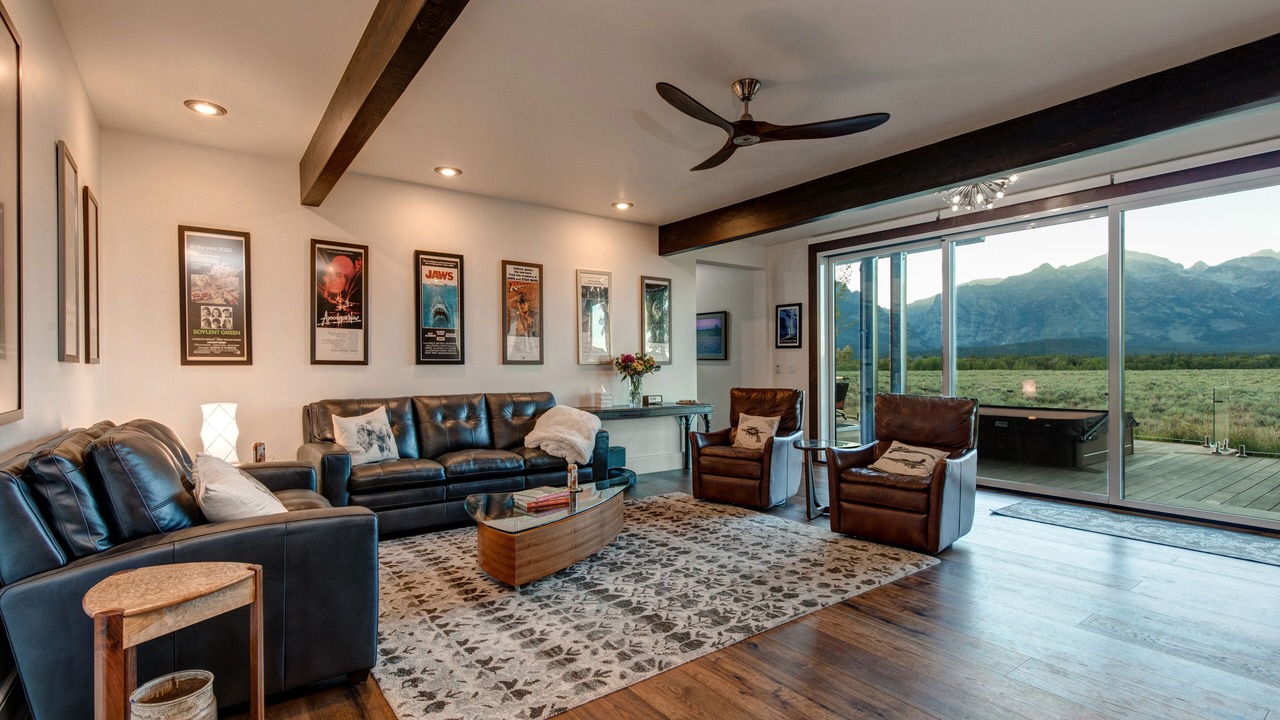 Photo of Livingroom in Jackson Hole