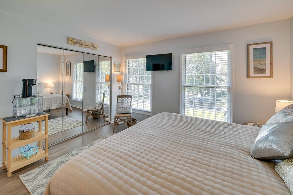 Photo of Bedroom in Lake Waccamaw