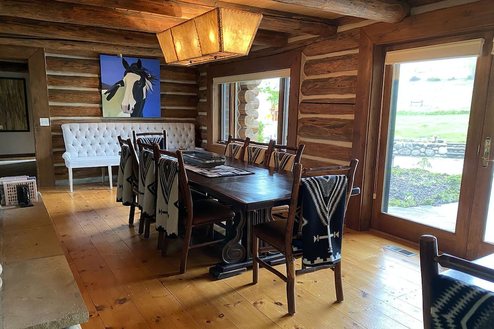 Photo of Bedroom in Boyd