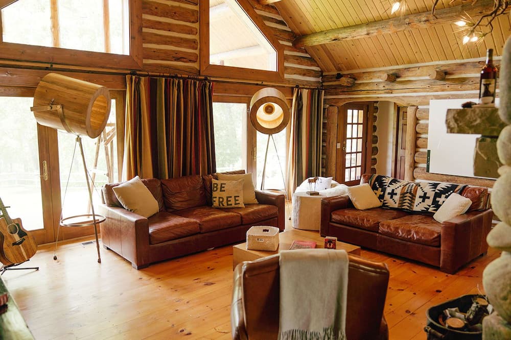 Photo of Bedroom in Boyd