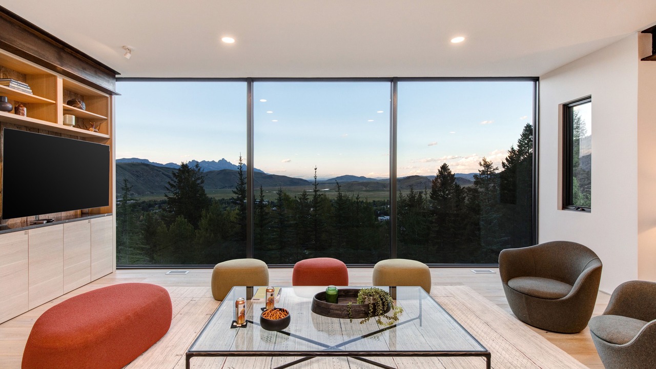 Photo of Livingroom in Jackson