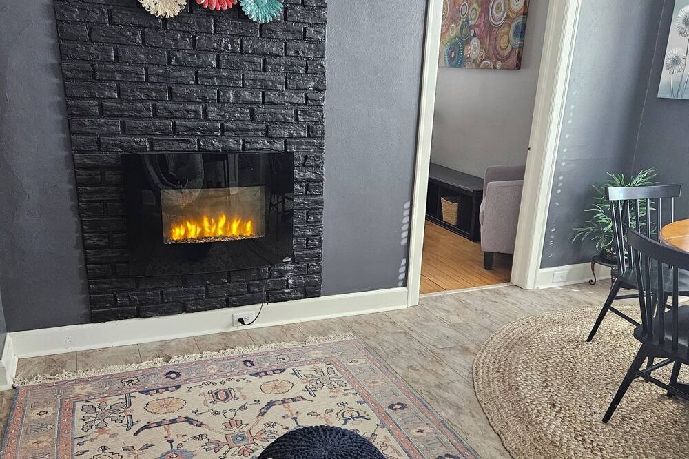 Photo of Livingroom in Helena