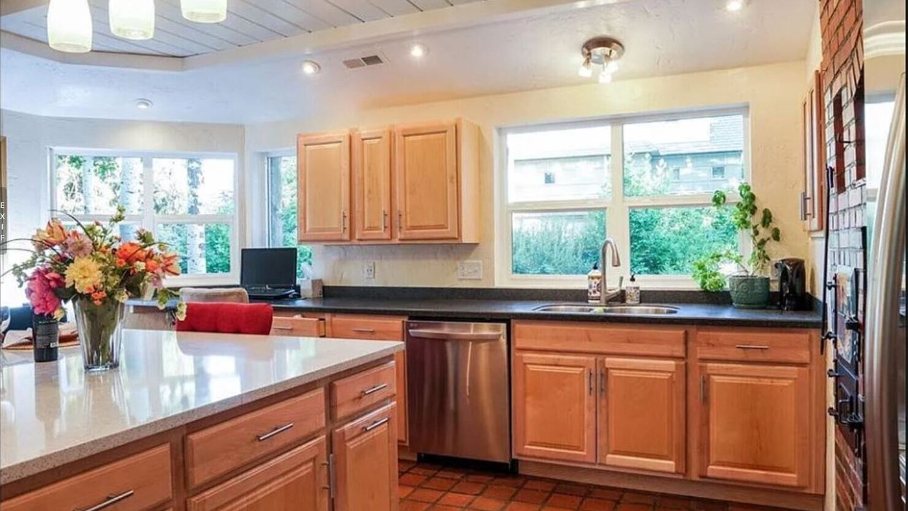 Photo of Kitchen in Rimrock