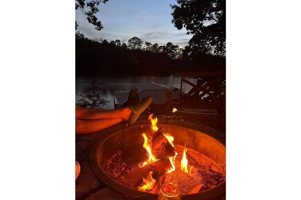 Photo of Outdoor in Albemarle