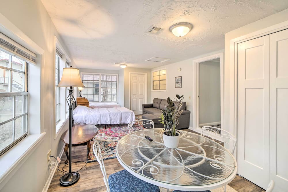 Photo of Bedroom in Tahlequah