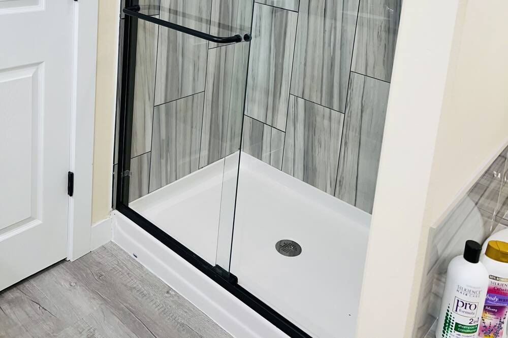Photo of Bathroom in Ward County