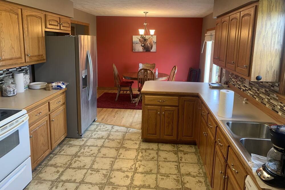 Photo of Kitchen in Compton