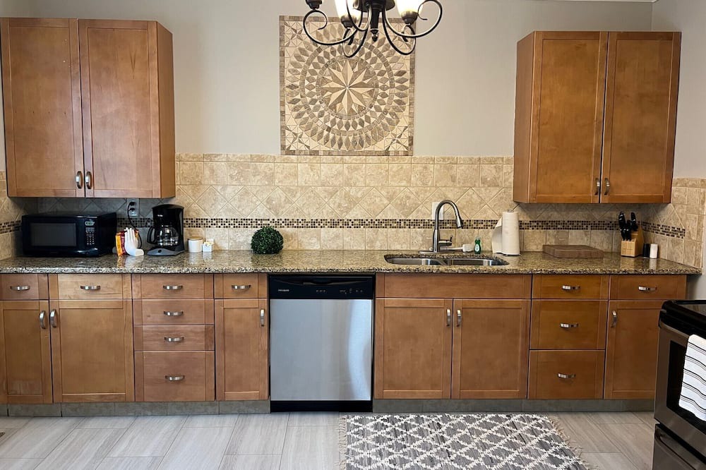 Photo of Kitchen in Biddleville