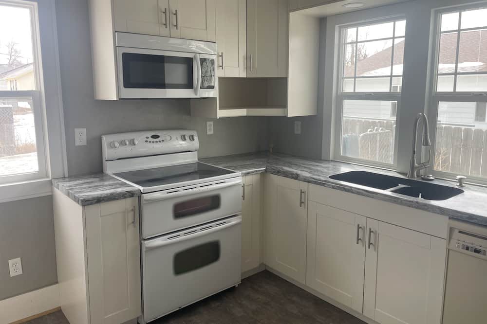 Photo of Kitchen in Glendive