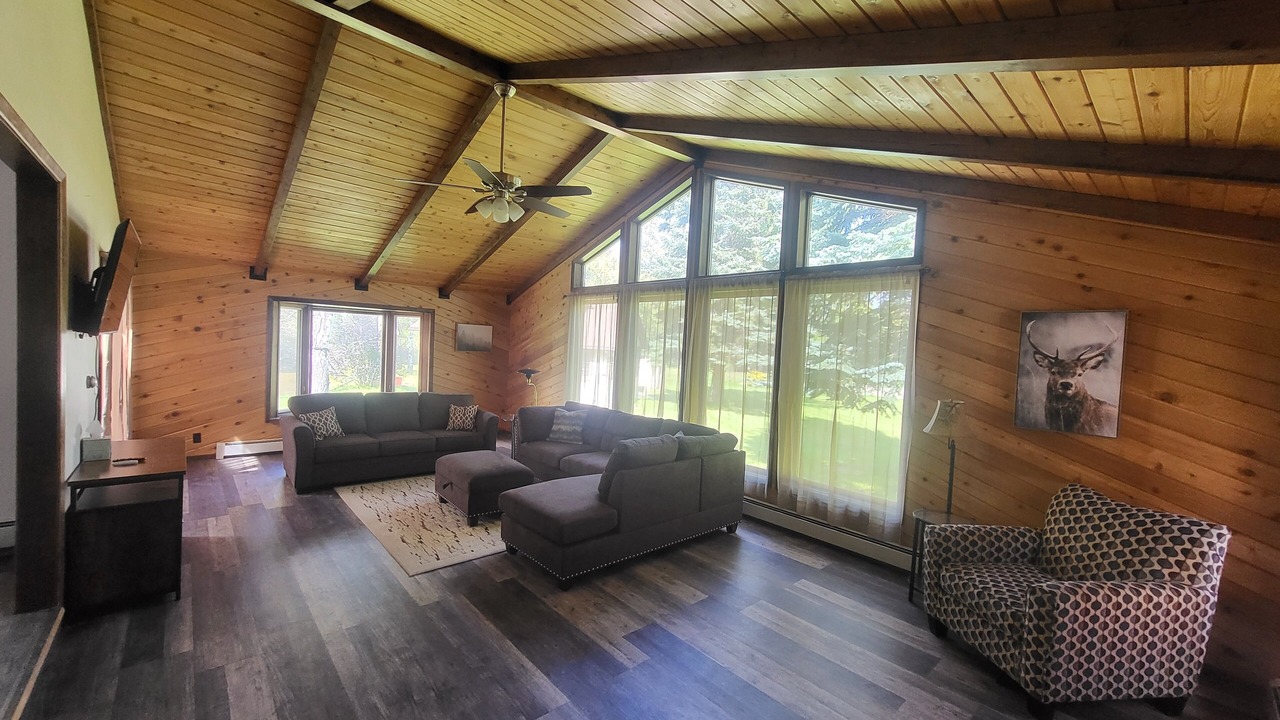 Photo of Livingroom in Saddlestring