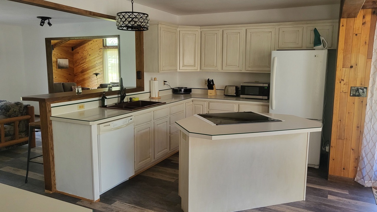 Photo of Kitchen in Saddlestring