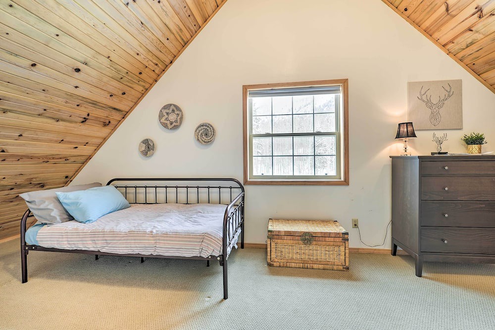 Photo of Bedroom in Star Valley Ranch