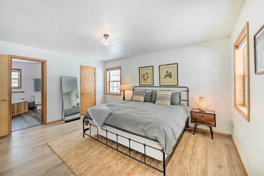 Photo of Bedroom in Star Valley Ranch