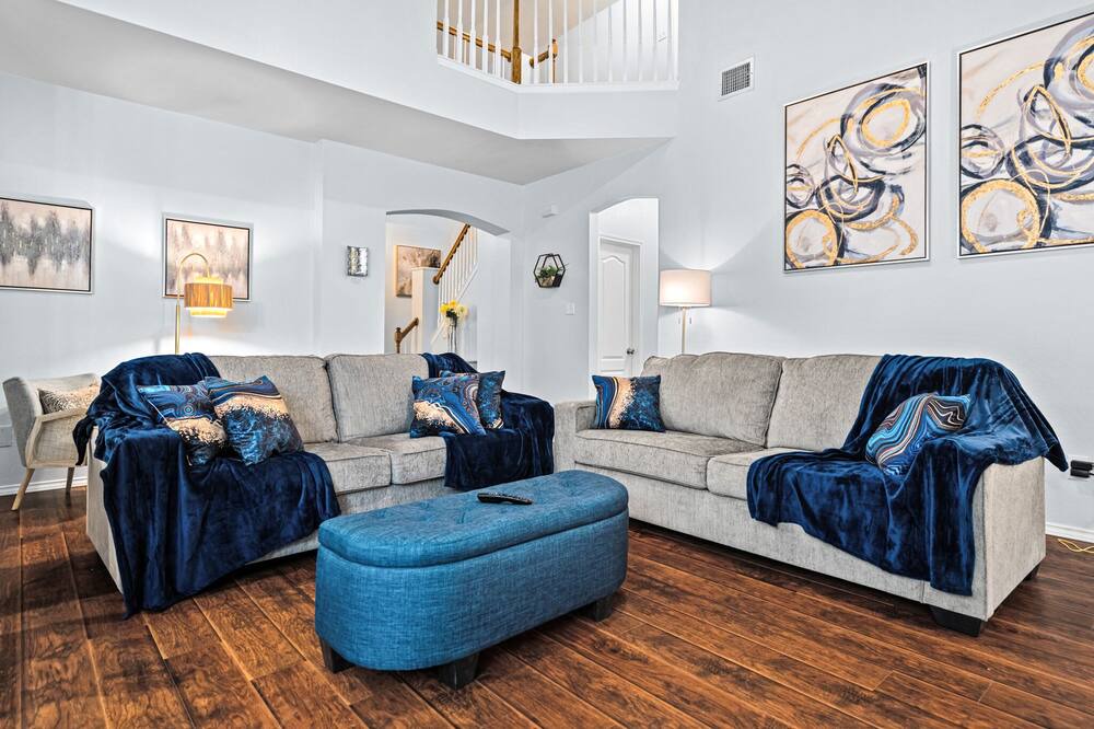 Photo of Livingroom in Frisco