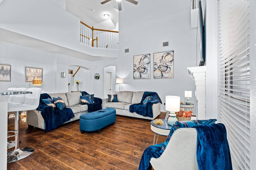 Photo of Livingroom in Frisco