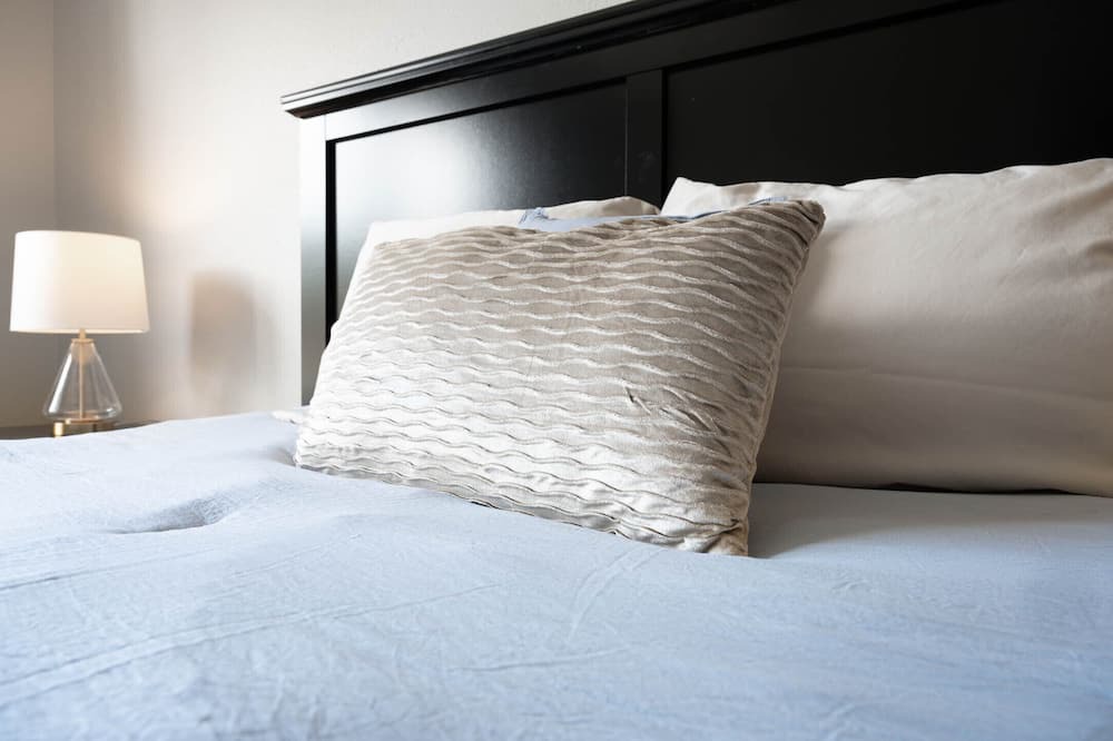 Photo of Bedroom in League City