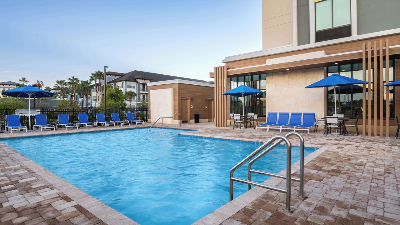 Photo of Outdoor in Florida Center North